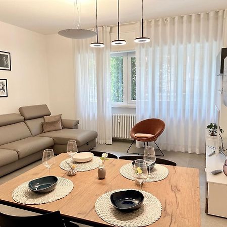 Como Charme Apartment Zewnętrze zdjęcie