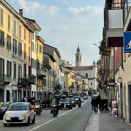 Como Charme Apartment Zewnętrze zdjęcie